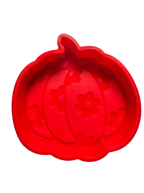 Pumpkin with flowers